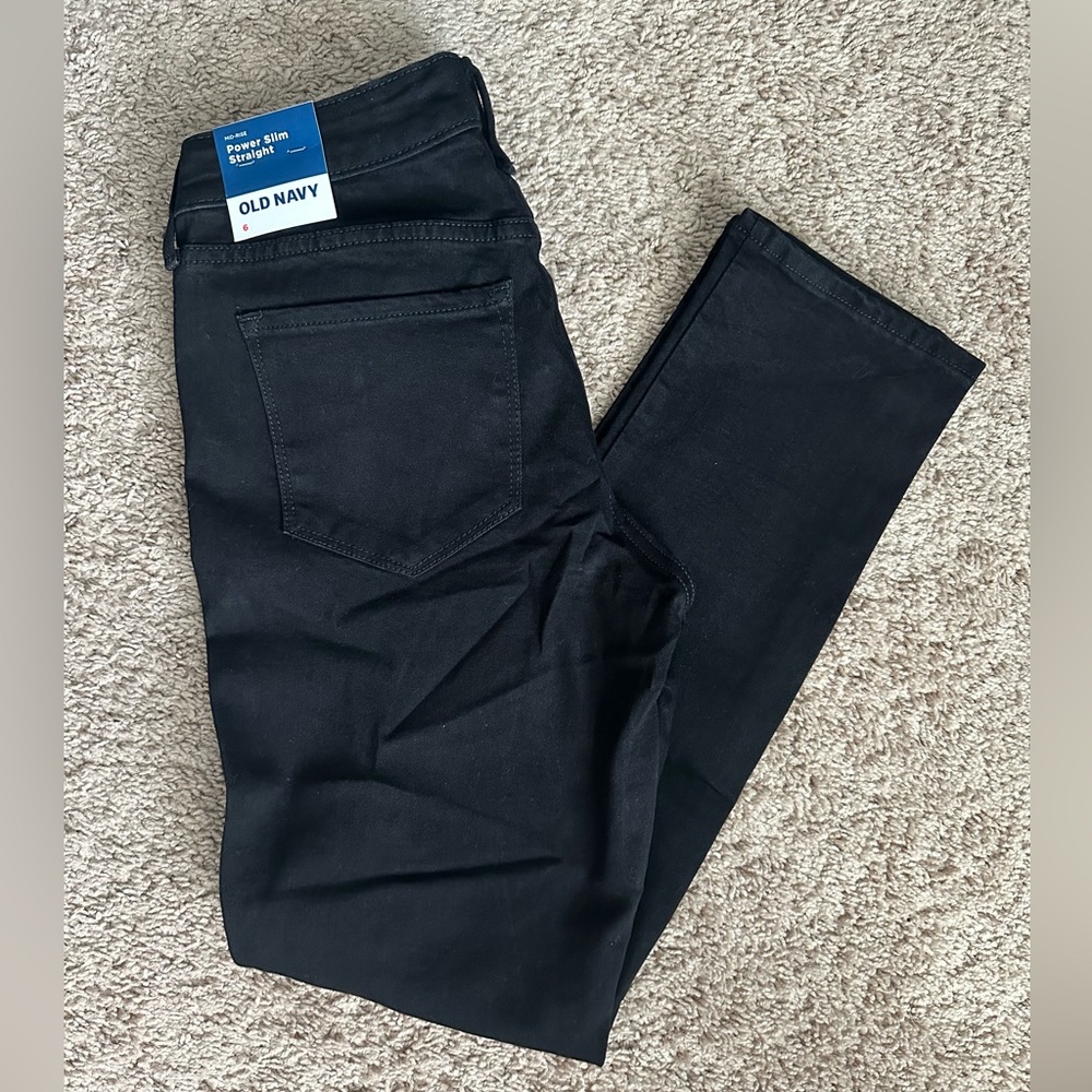 Old Navy Mid-Rise Power Slim Straight Fit.